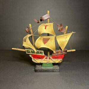 Vintage 1960s Collectible Santa Maria Ship Home Decor Wooden Art Piece 8 x 7.5"